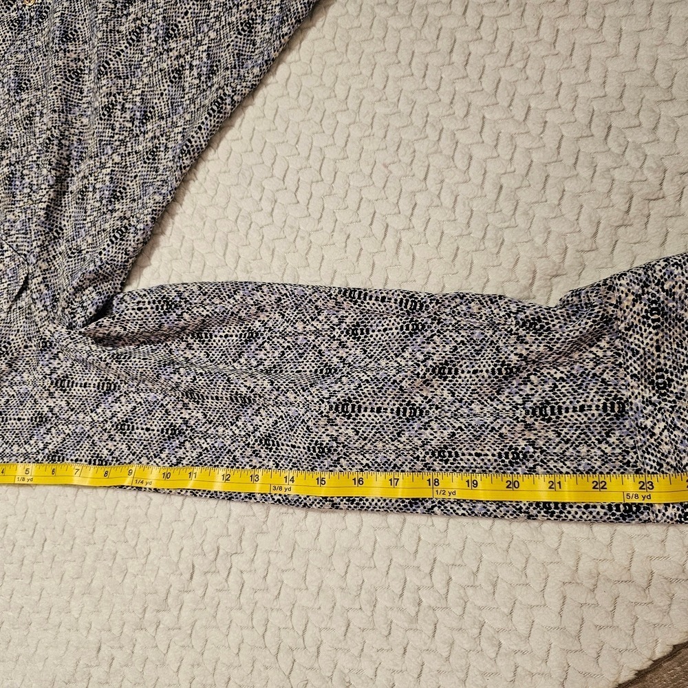 Patterned Button-Up - Picture 6 of 7